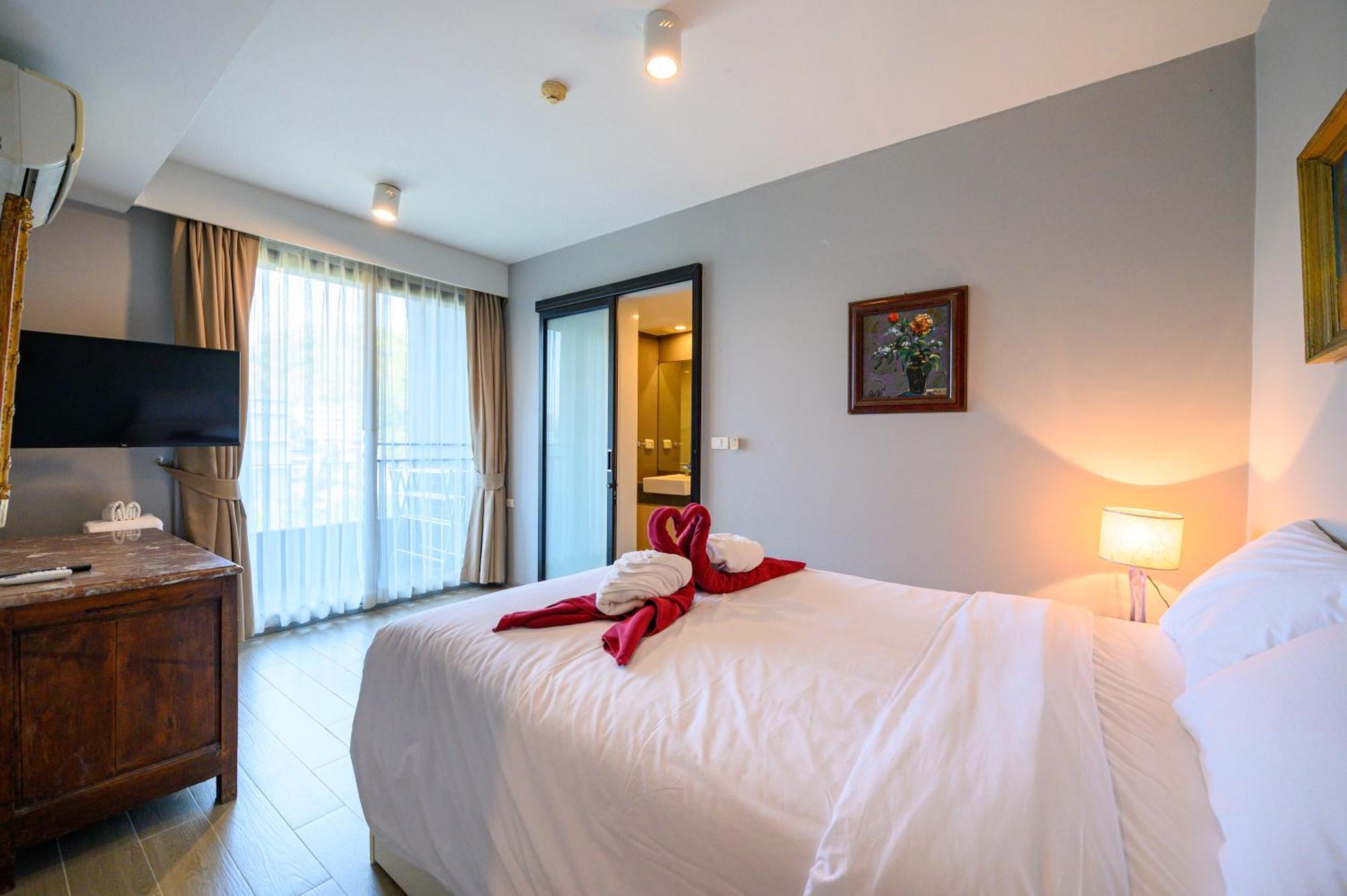 6Th Avenue Surin Beach Exterior foto